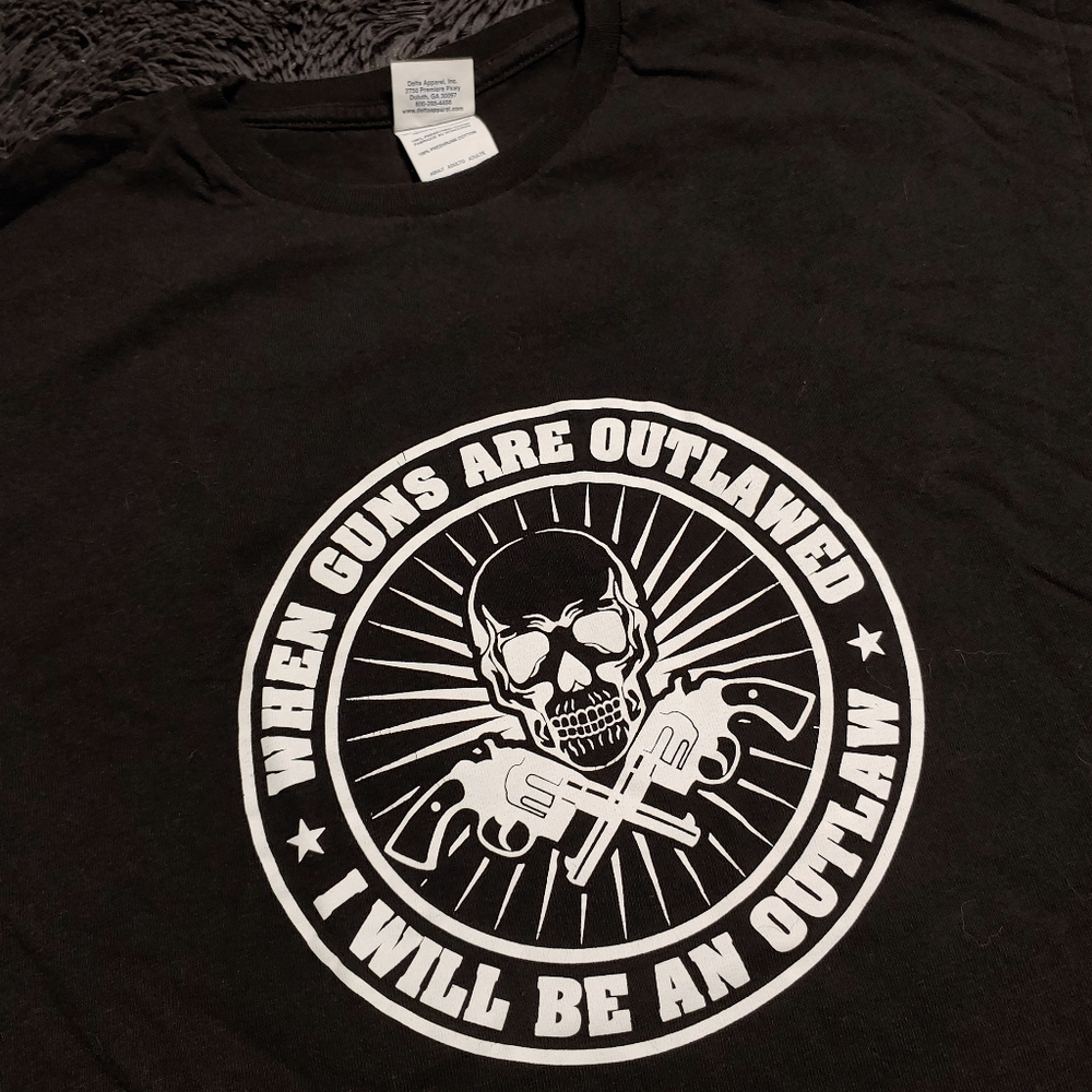 Outlaw tshirt - Picture 2 of 3